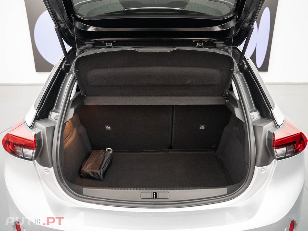 Opel Corsa 1.2 T Elegance