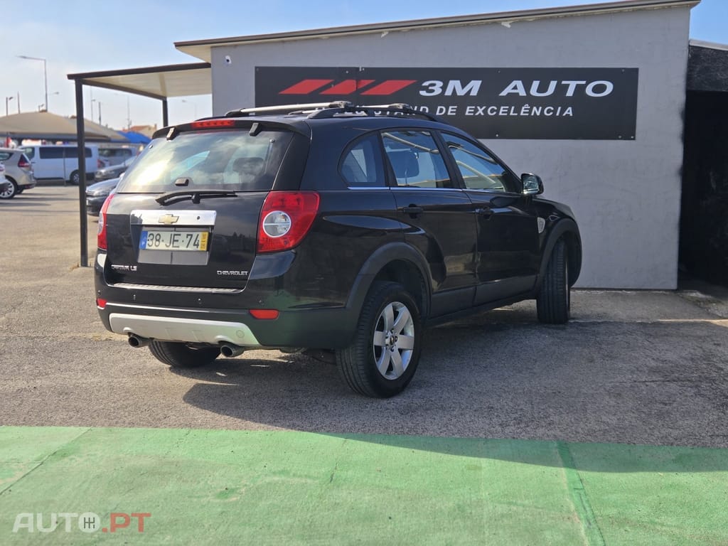 Chevrolet Captiva 2.0 VCDi LT 7L