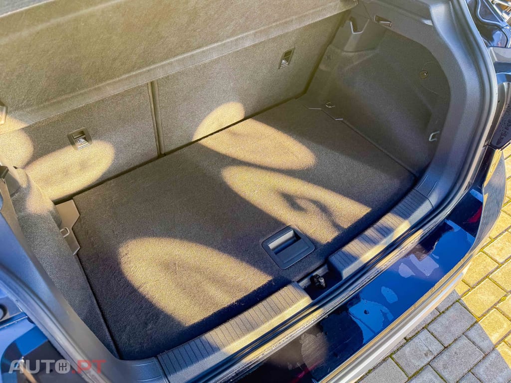 Volkswagen T-Cross 1.0 TSI Urban DSG