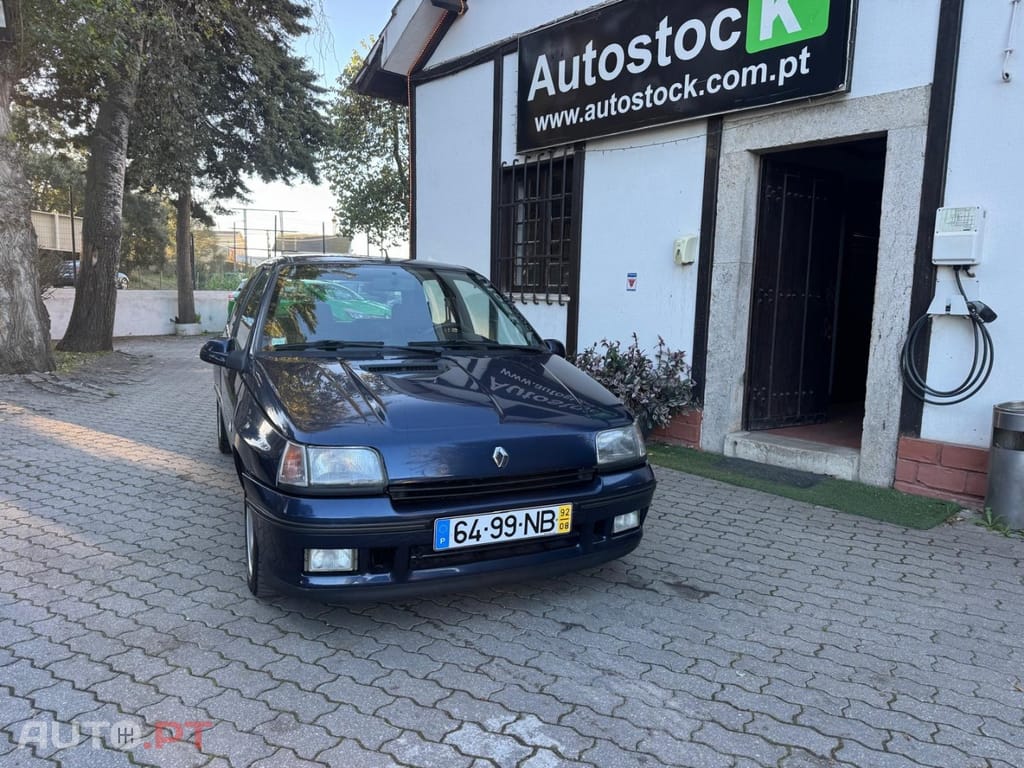 Renault Clio 1.8 16V