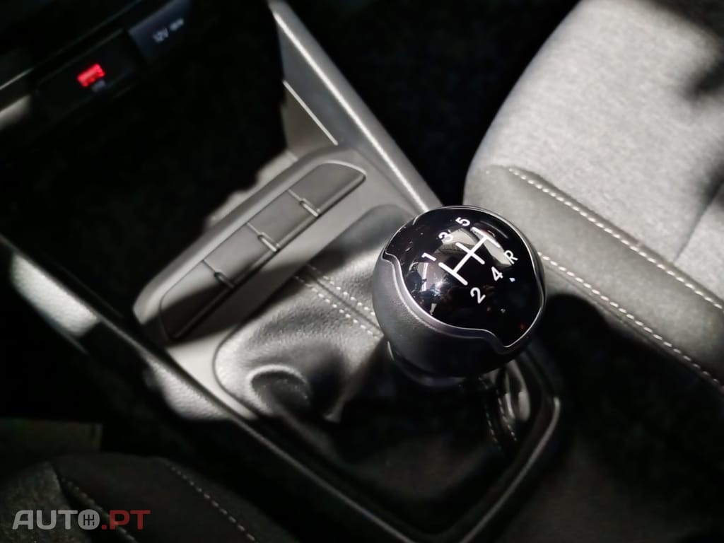 Kia Stonic 1.2 MPi Dynamic