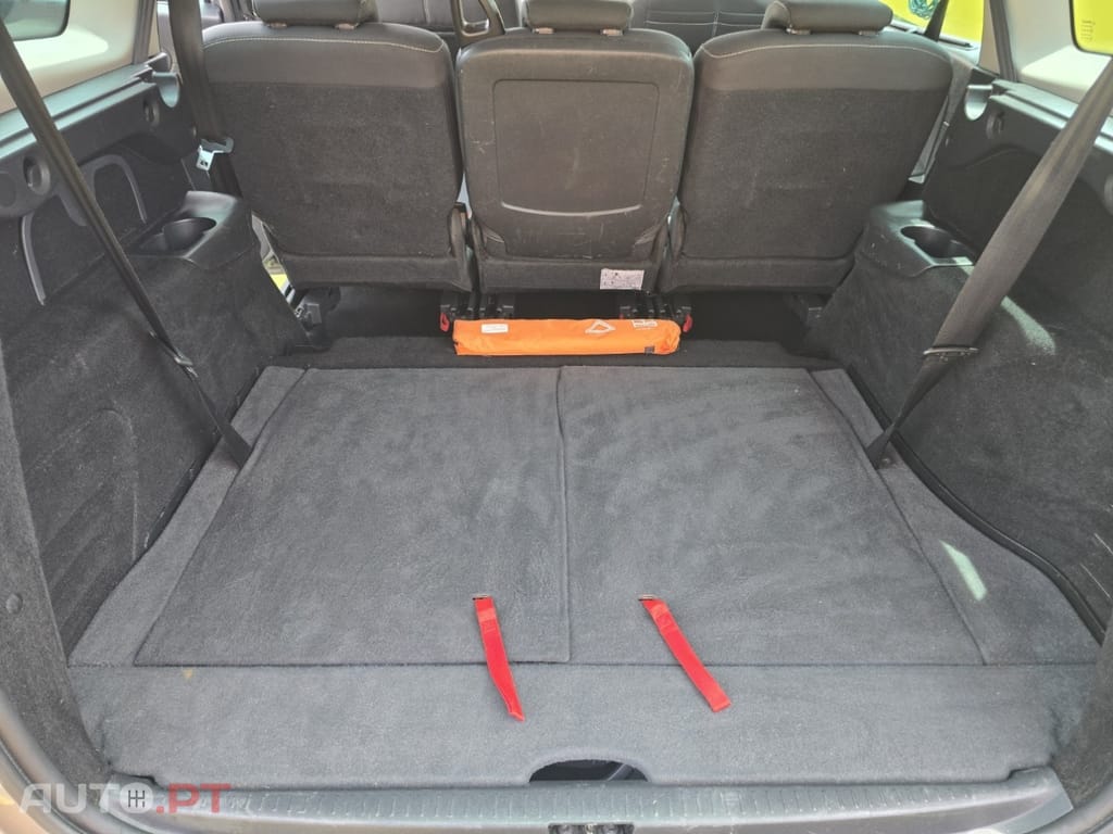 Renault Grand Scénic ENERGY TCe 115 S&S LIMITED