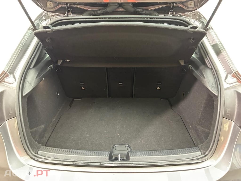 Mercedes-Benz A 200 Business Line 7G-DCT