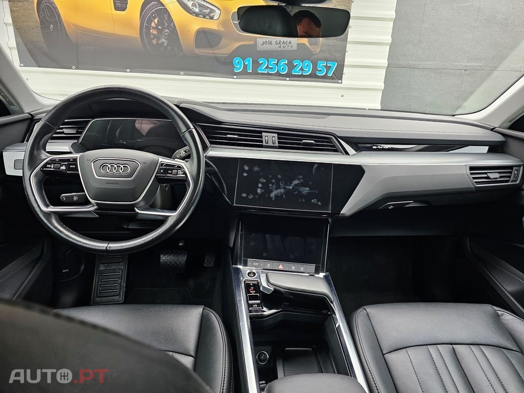 Audi E-Tron 55 quattro