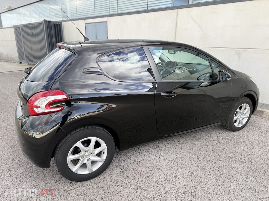 Peugeot 208 1.2 PureTech Active