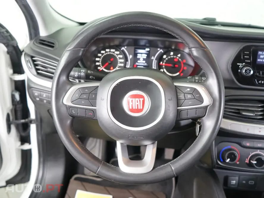 Fiat Tipo 1.3 M-Jet Street