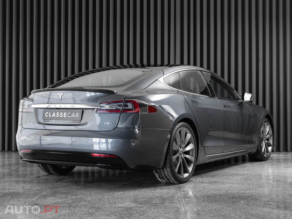 Tesla Model S 75D