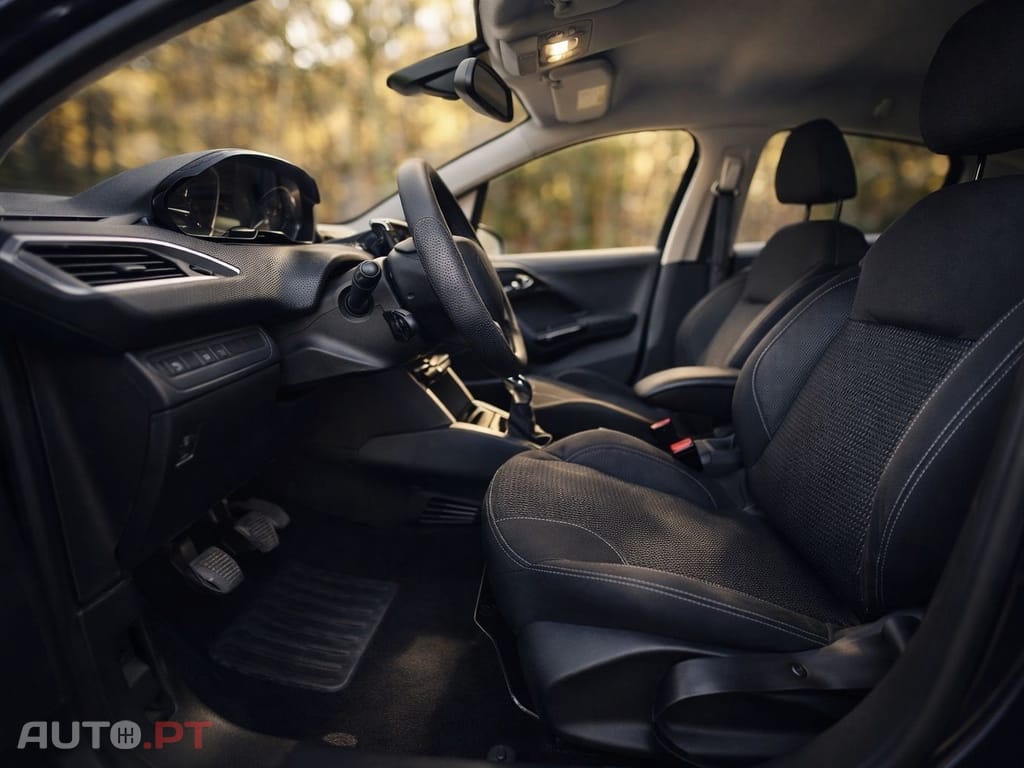 Peugeot 208 1.6 BlueHDi Allure