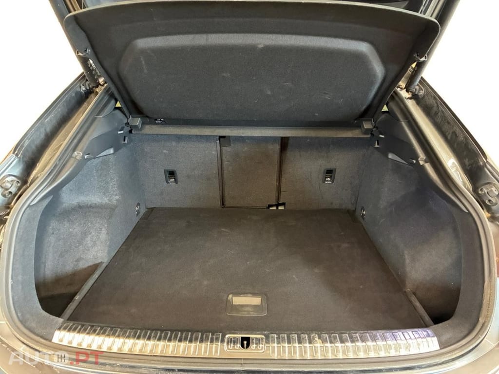 Audi Q3 35 TFSI S Tronic S Line