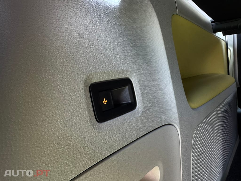 Volkswagen Id. Buzz Pro