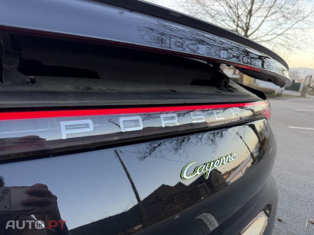 Porsche Cayenne E-Hybrid Platinum Edition