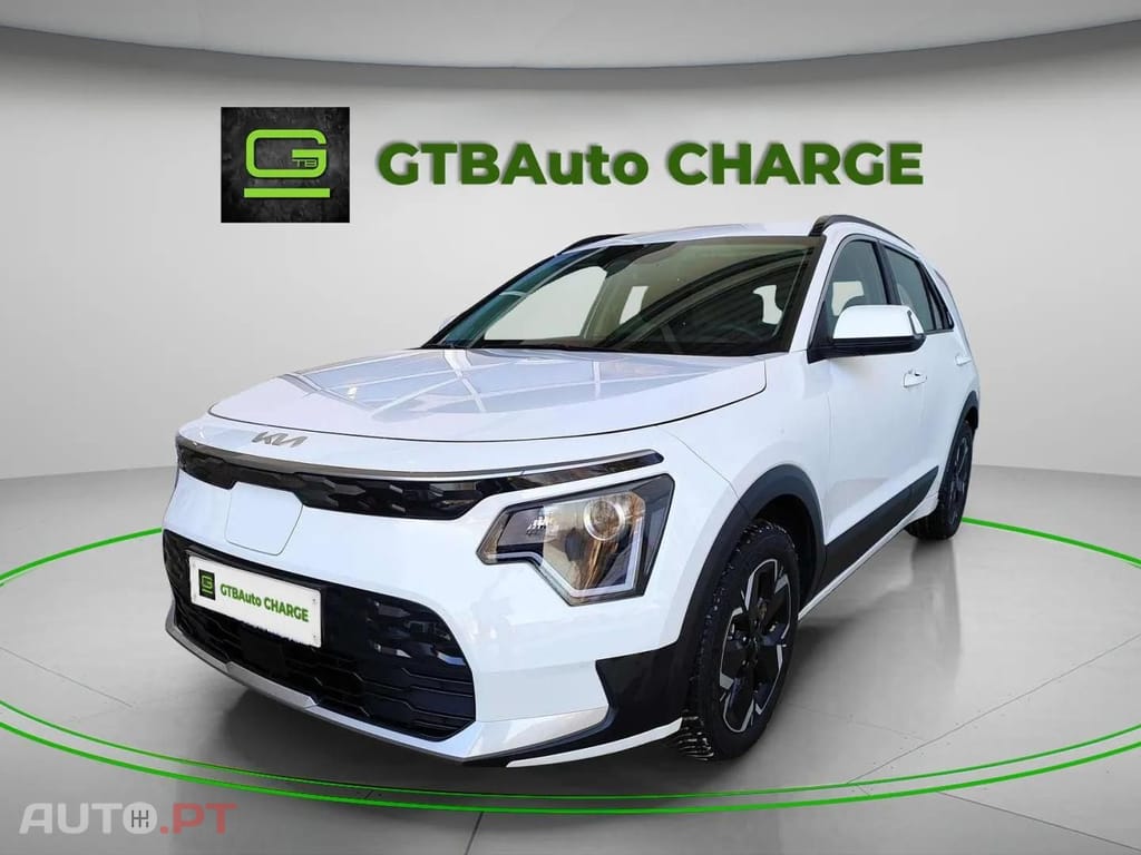Kia Niro EV 64 kWh I.V.A DEDUTÍVEL 