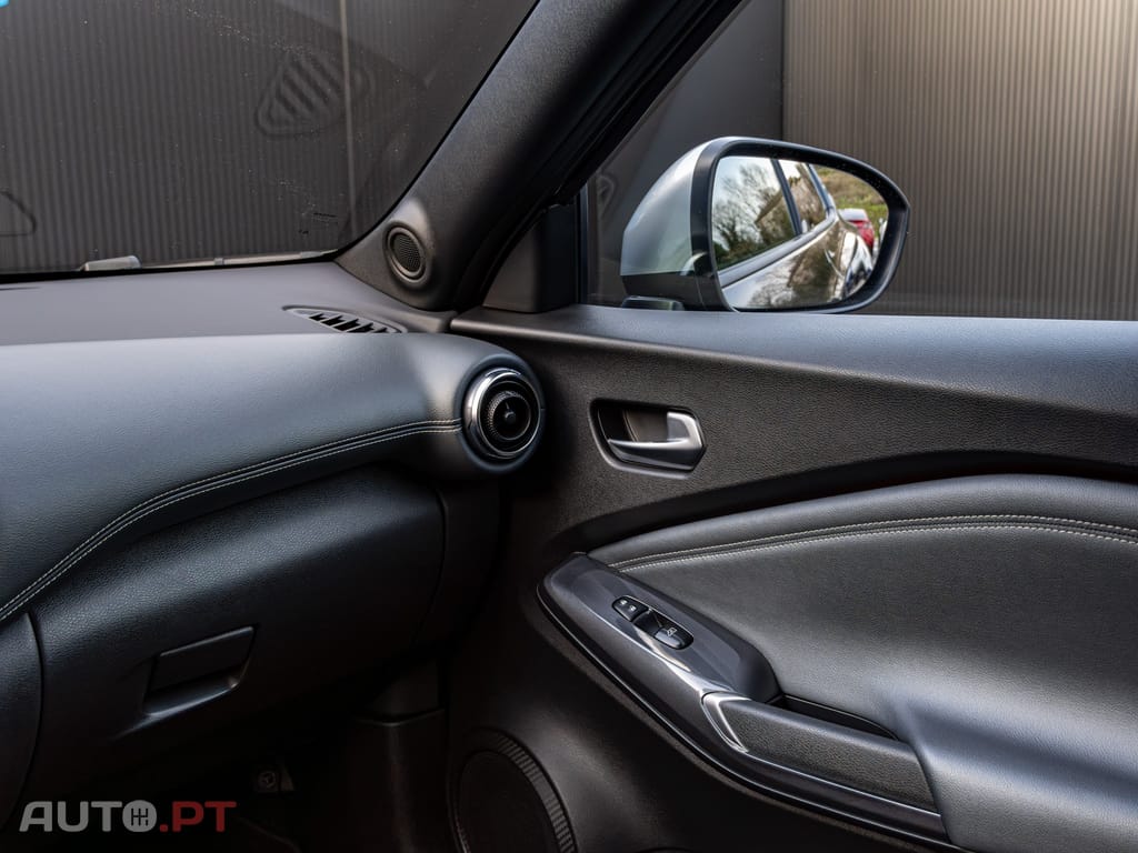 Nissan Juke 1.0 DIG-T N-Connecta