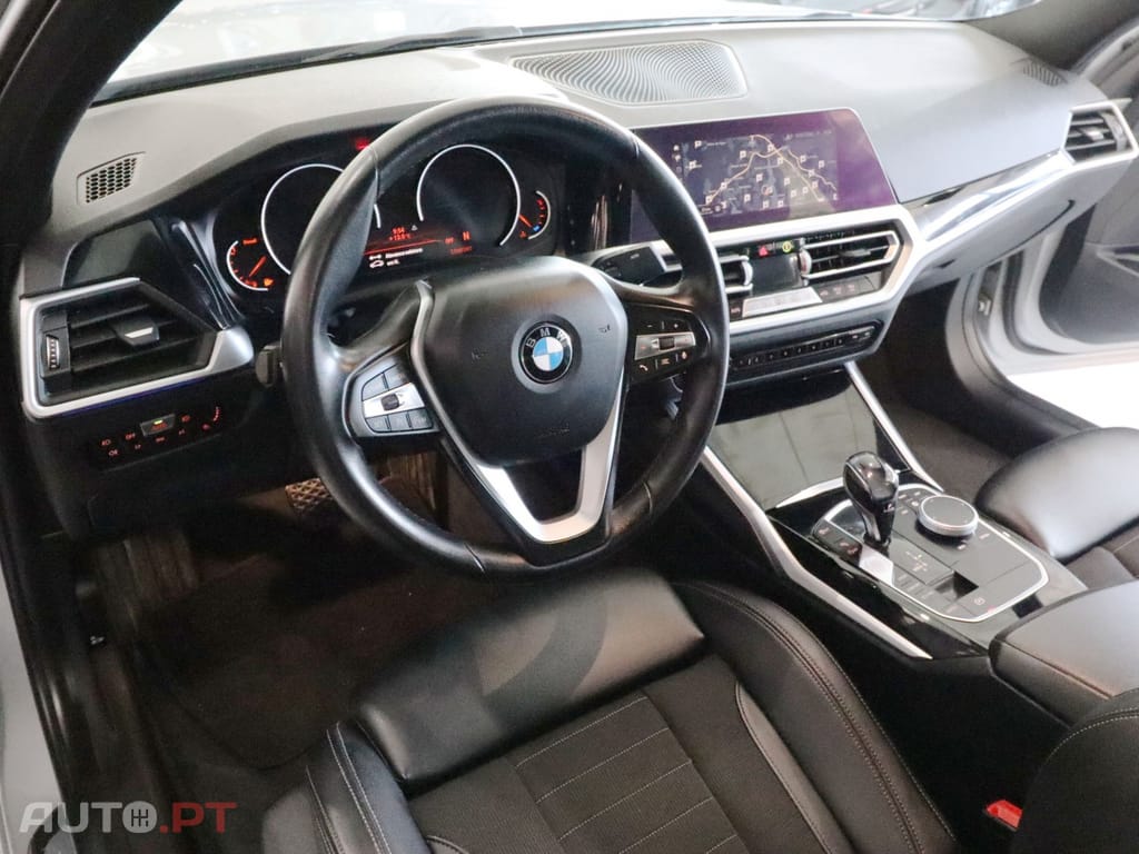 BMW 320 d Auto