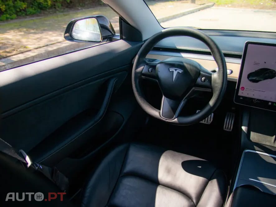 Tesla Model 3 Long Range AWD Dual Motor Performance