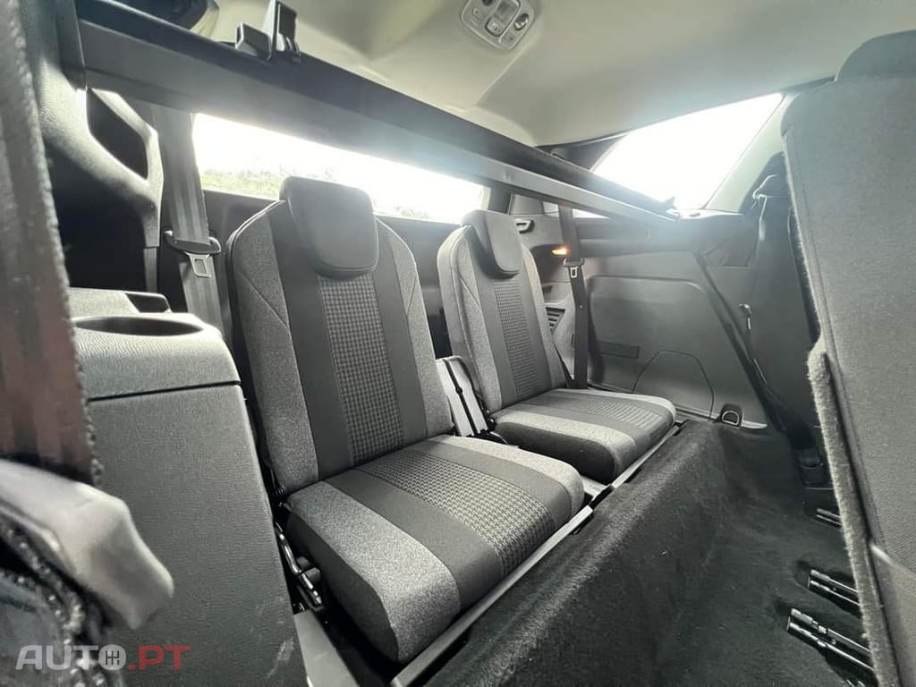 Peugeot 5008 1.2 PureTech Active Pack