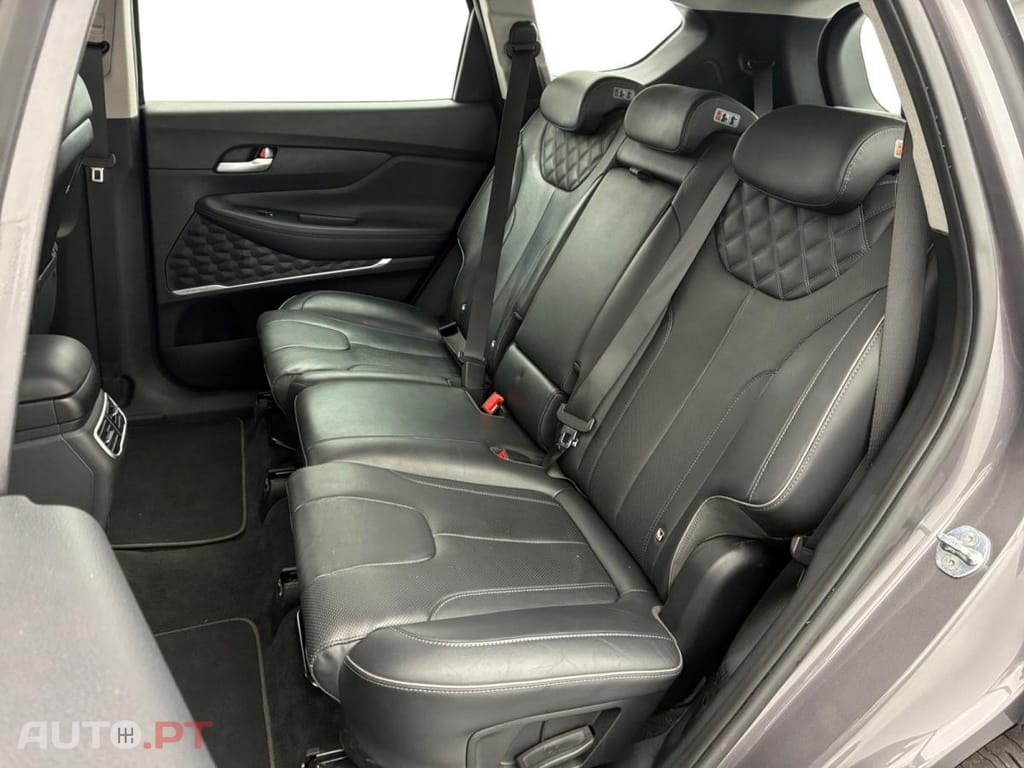 Hyundai Santa Fe 1.6 T-GDi PHEV Business
