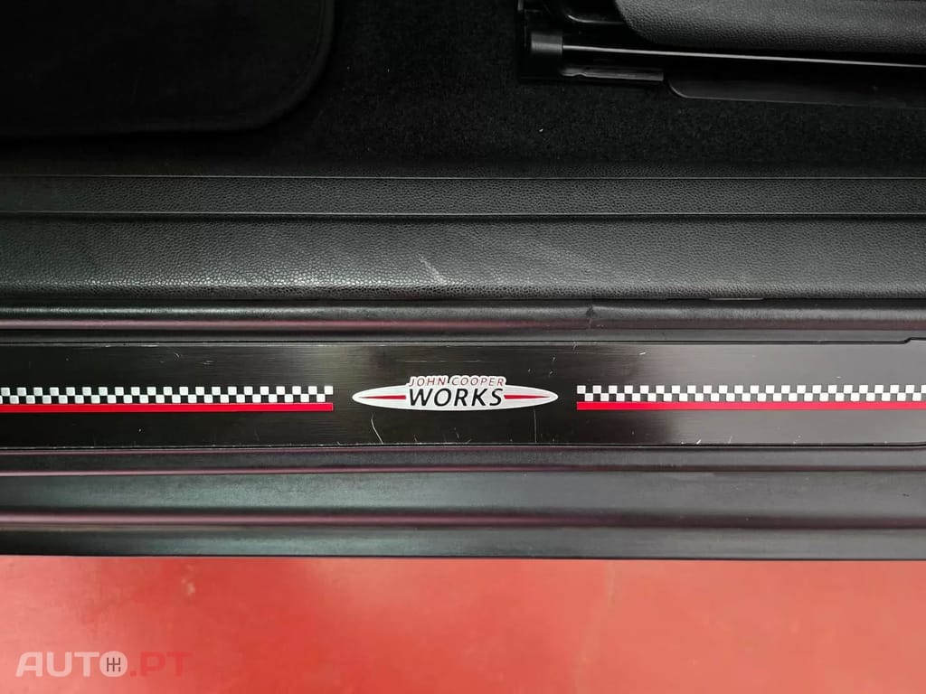 MINI Clubman One D 4Business Nav — fotografia 18