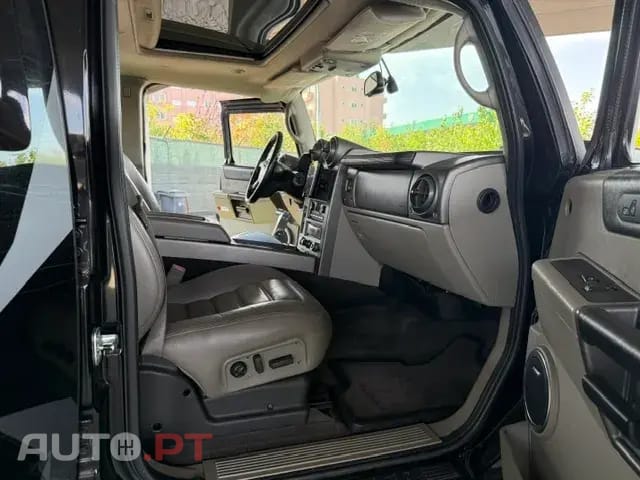 Hummer H2 6.0 Luxury