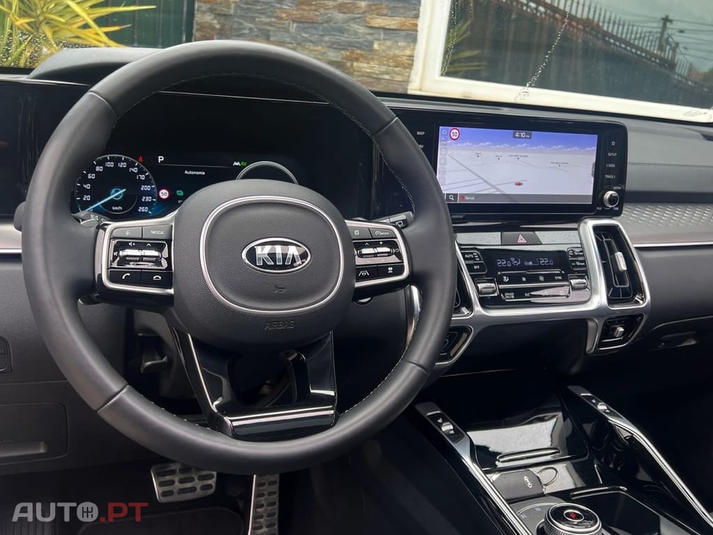 Kia Sorento 1.6 T-GDI PHEV Concept+SRF