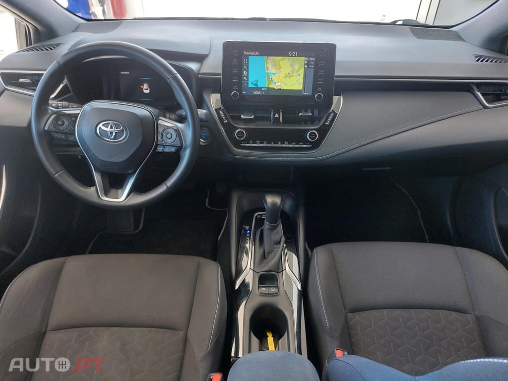 Toyota Corolla Touring Sports 1.8 Hybrid Comfort+P.Sport