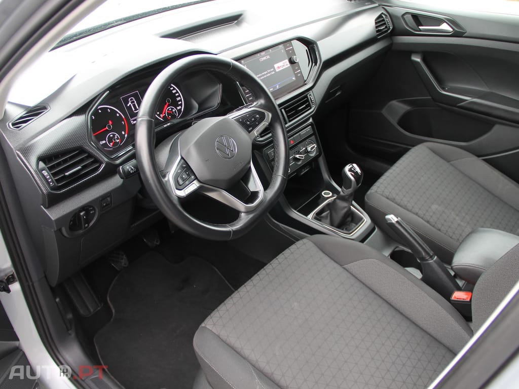 Volkswagen T-Cross 1.0 TSI