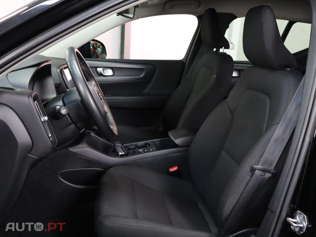 Volvo XC40 1.5 T3  Momentum
