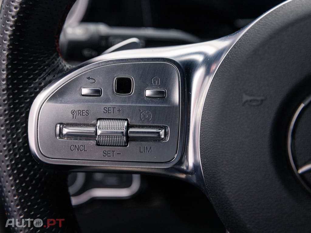 Mercedes-Benz CLA 250 e Shooting Brake AMG Line