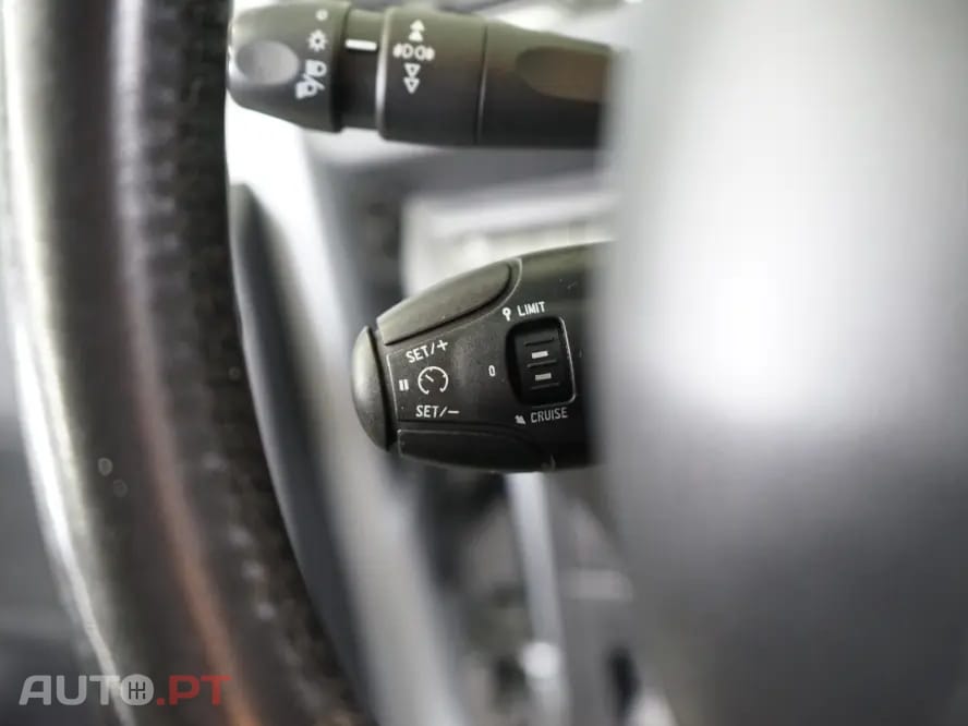 Peugeot 208 1.6 BlueHDi Active