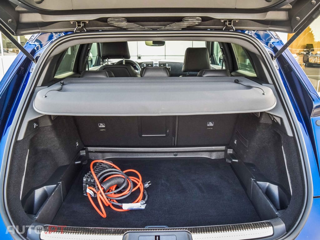 DS DS7 Crossback E-TENSE PERFORMANCE LINE +
