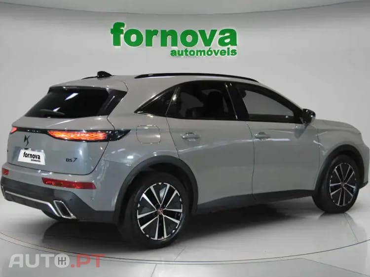 DS DS7 E-Tense Performance Line