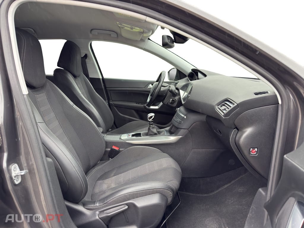 Peugeot 308 1.2 PureTech Allure