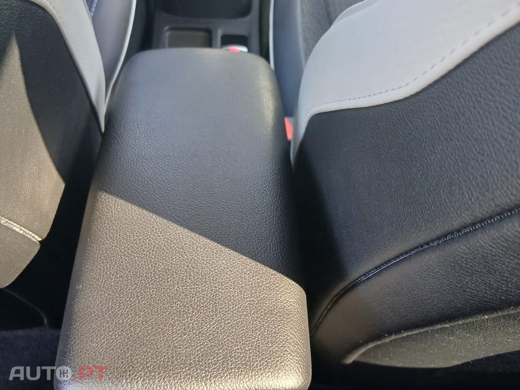Renault Captur 1.0 TCe Exclusive