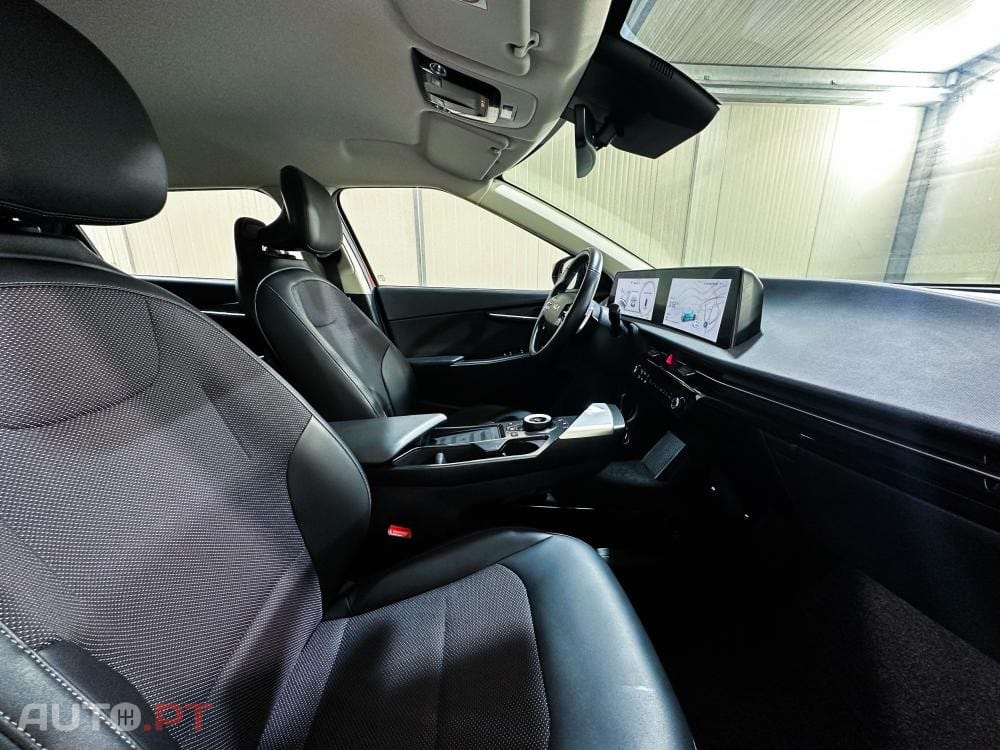 Kia EV6 77.4 kWh Tech