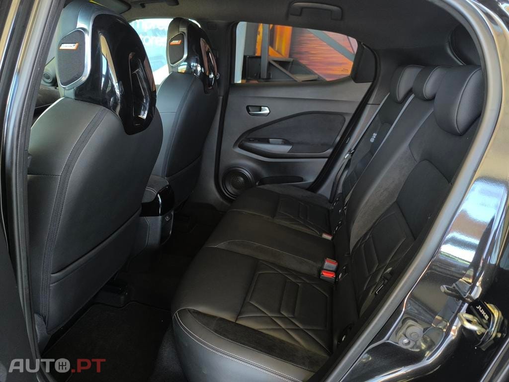Nissan Juke 1.0 DIG-T N-DESIGN CHIC TWO TONE SILVER DCT 114 CV
