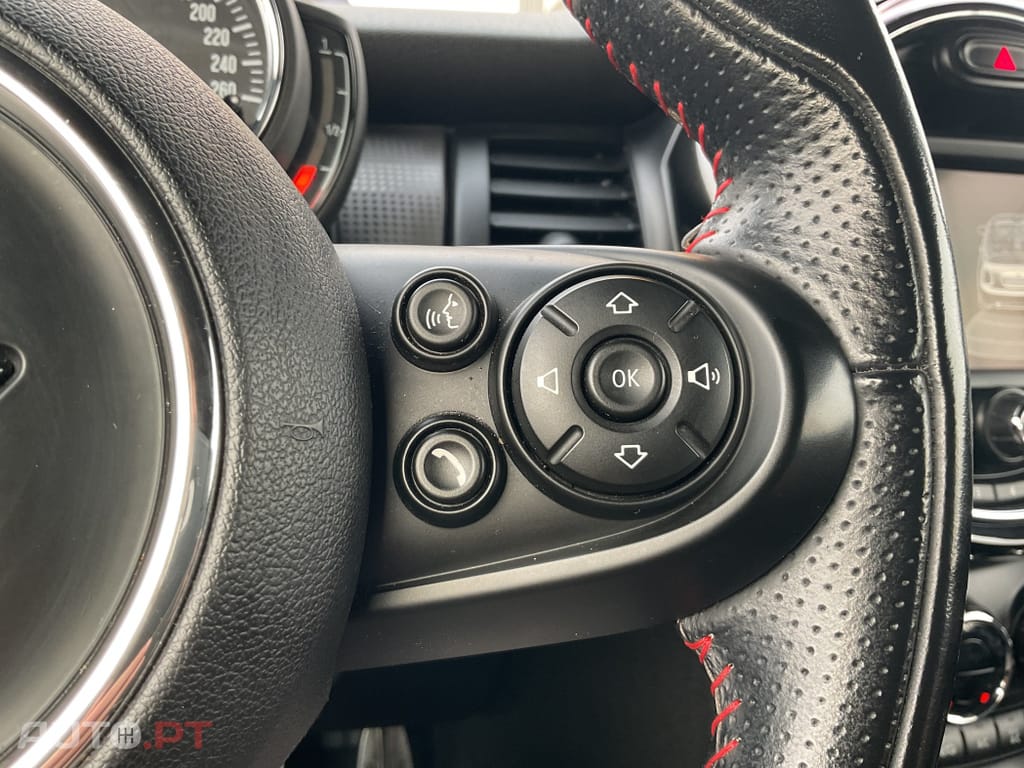 MINI Cabrio Cooper D