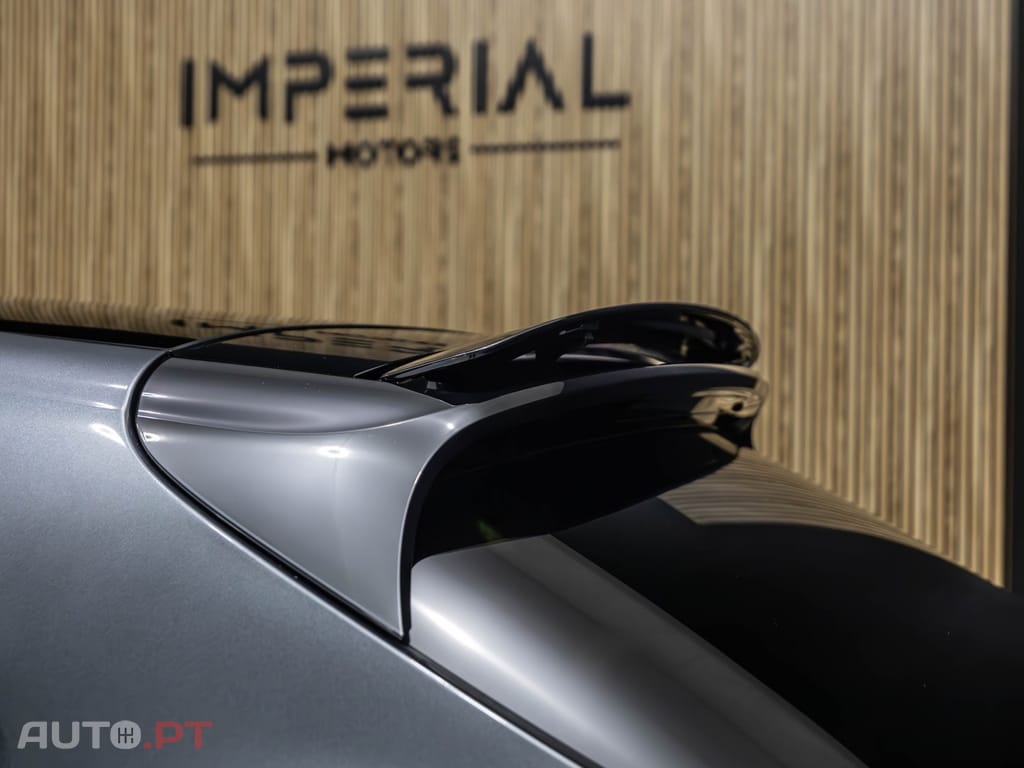 Porsche Panamera 4 E-Hybrid Platinum Edition PDLS