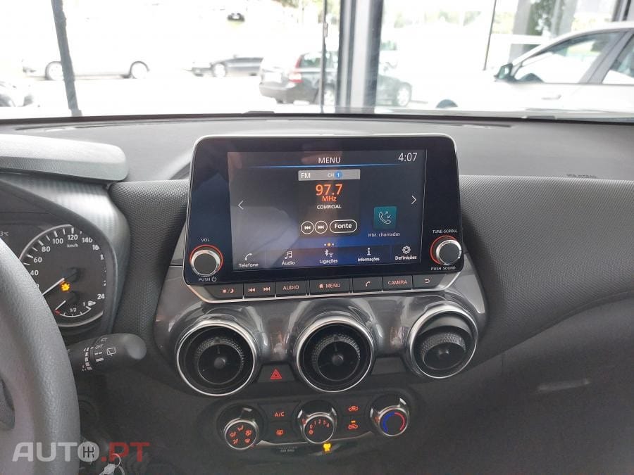 Nissan Juke 1.0 DIG-T N-Connecta
