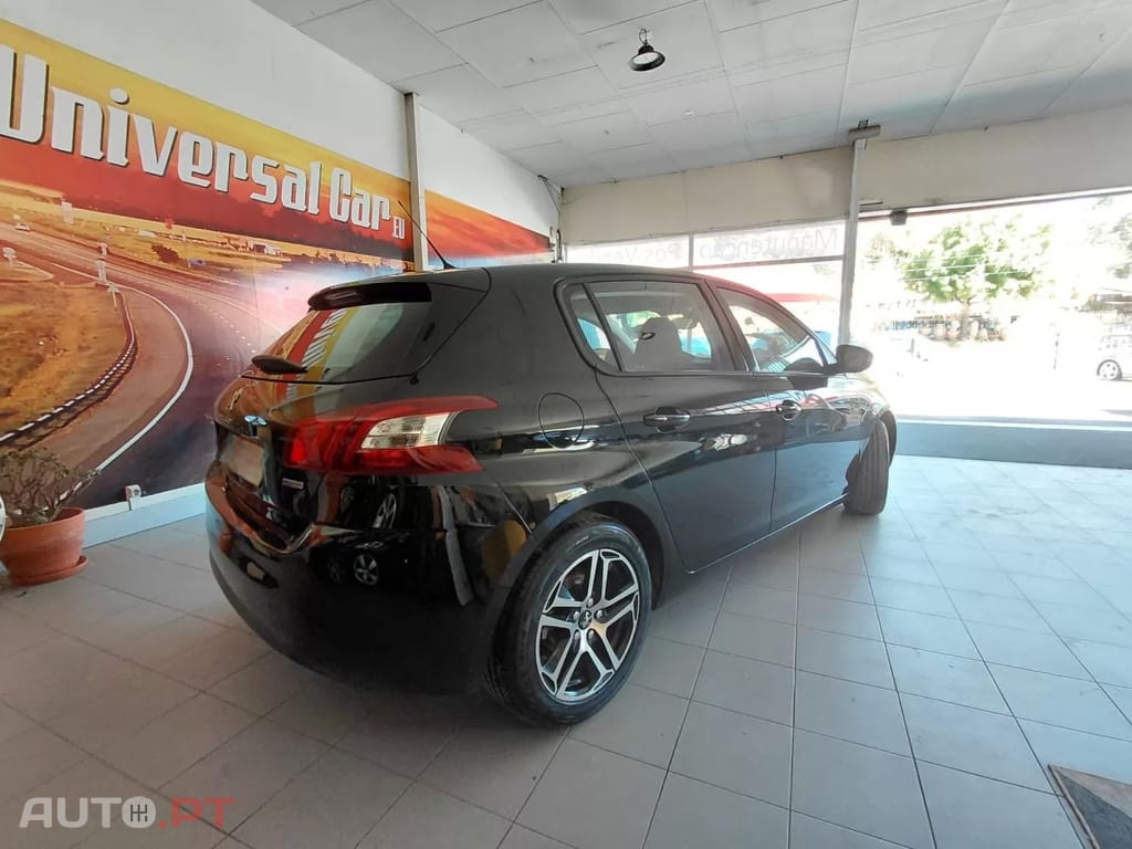 Peugeot 308 1.2 PureTech Style