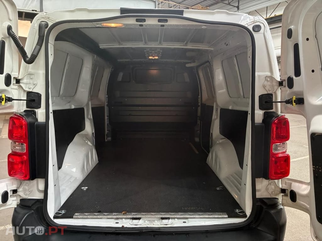 Peugeot Expert 2.0 BlueHDi Long Premium