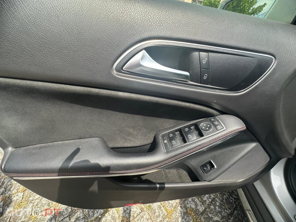 Mercedes-Benz GLA 200 d