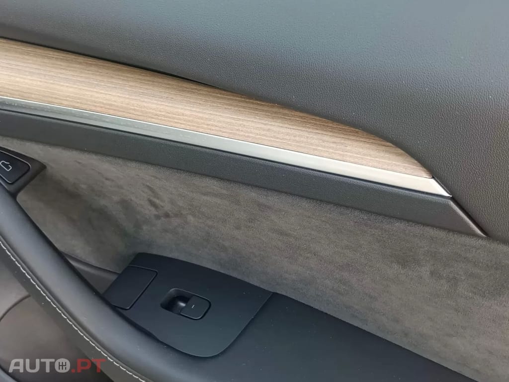 Tesla Model 3 Standard RWD