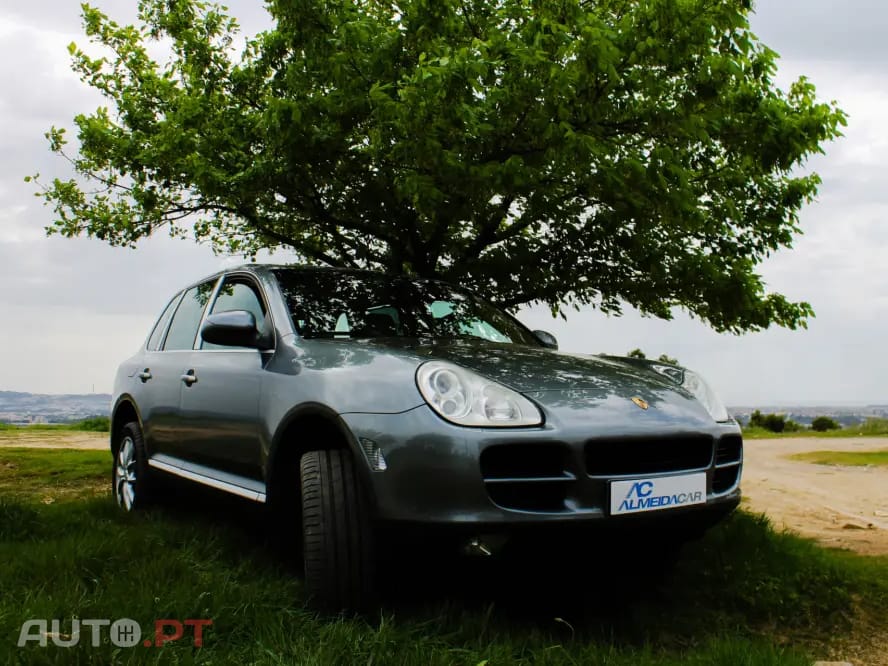Porsche Cayenne Tiptronic