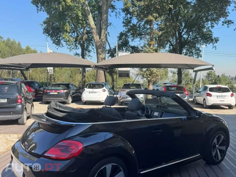 Volkswagen New Beetle Cabriolet 2.0 TSI Sport