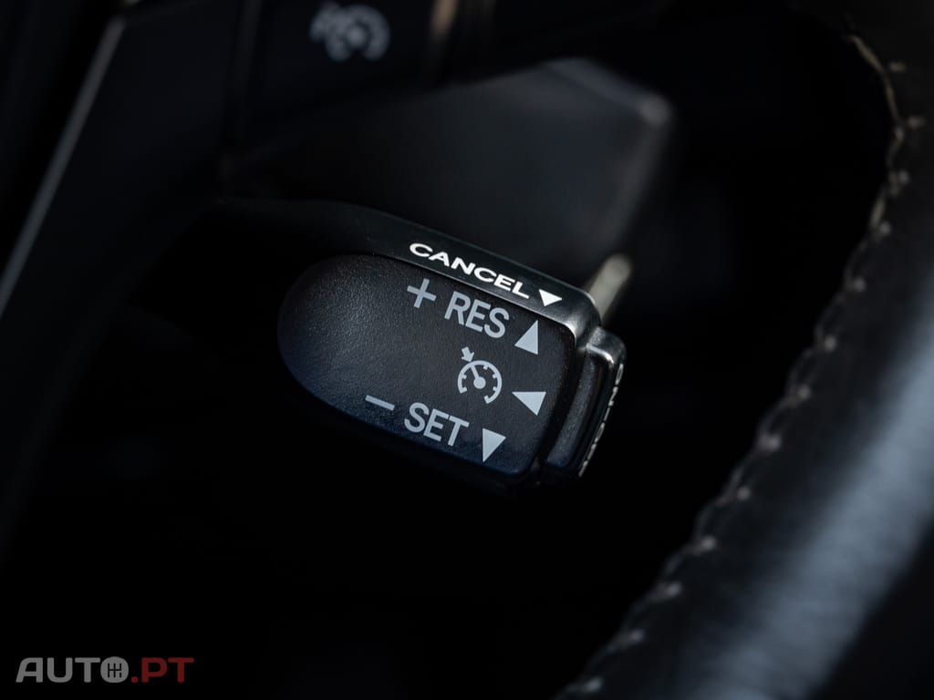 Toyota Avensis 2.0 D-4D Premium