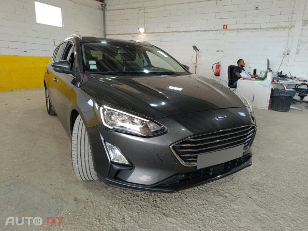 Ford Focus SW 1.5 TDCi EcoBlue Titanium