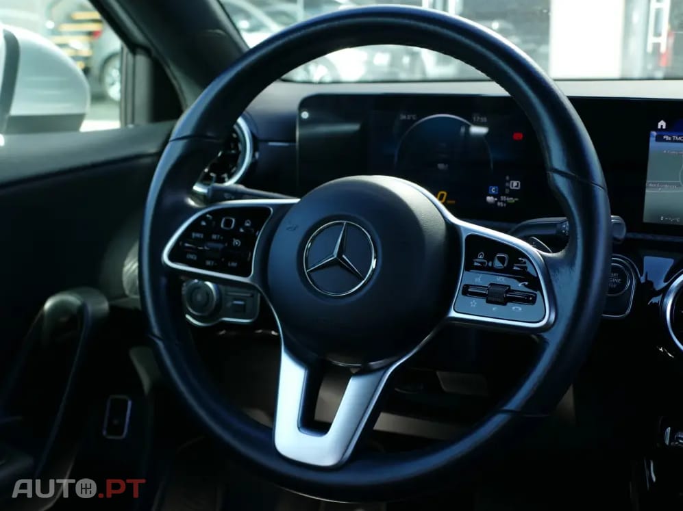 Mercedes-Benz A 250 e Style Plus
