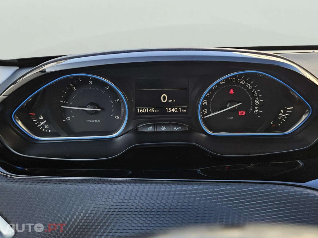 Peugeot 2008 1.6 e-HDi Allure
