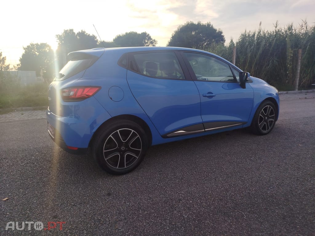 Renault Clio 1.5 dCi Limited