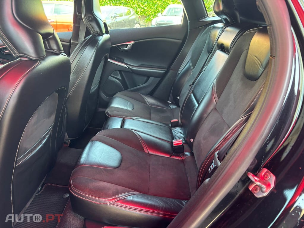 Volvo V40 1.6 D2 R-Design